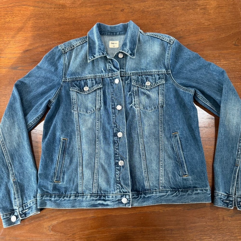 GAP Classic Jean Jacket